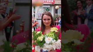Thumbnail for Помогла бедному деду на Феррари и была моментально вознаграждена