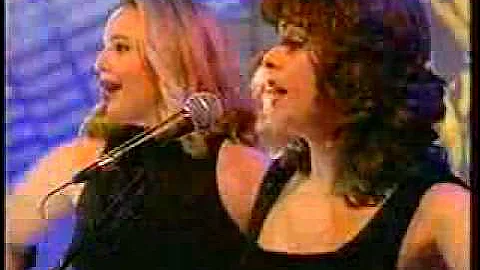 Joss Stone early footage (great voice)