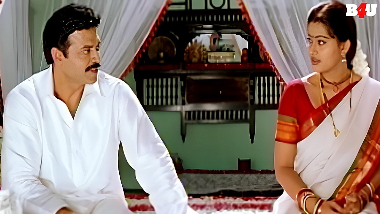 आज हमारी सुहागरात है और दरवाज़े पर कुंडी तक नहीं लगी है फिर भी आप कह रहे हैं कि मेरे पास आओ |