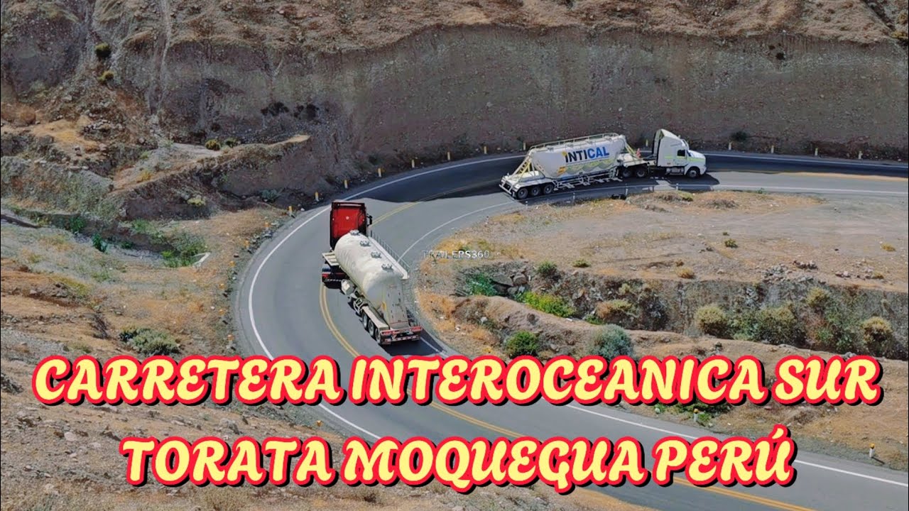 ESPECTACULAR PASADA DE TRAILER POR LAS FALDAS DEL IMPONENTE CERRO BAÚL TORATA MOQUEGUA 🇵🇪 #traileros