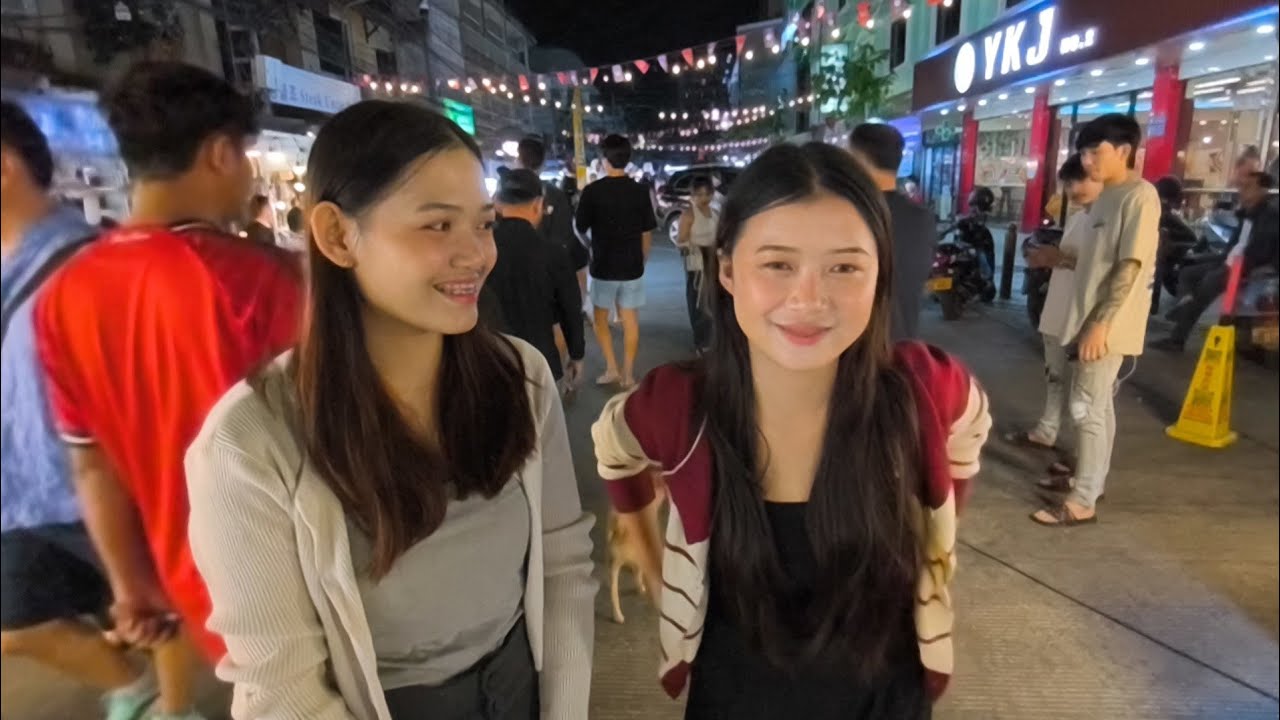 มีนัดกับสาวลาว ที่ตลาดสีหอม