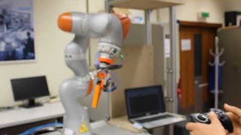 KUKA sunrise toolbox example, Control EEF of KUKA iiwa robot using gamepad