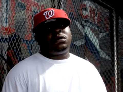YouTube पर Seen A Man - Scarface - DJ SCREW 09 Remaster देखें
