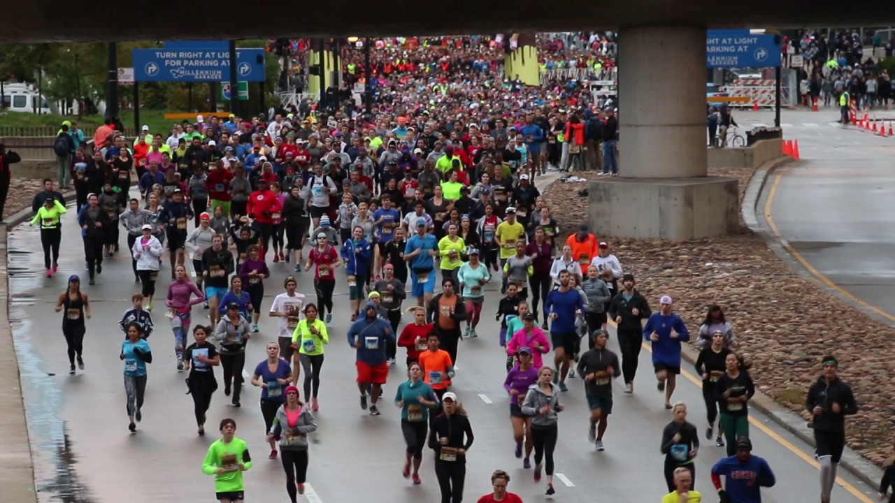 The Hot Chocolate 15k/5k, ChicagoAmerica's Sweetest Race YouTube