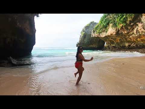 Suluban Beach Bali | Travel Video