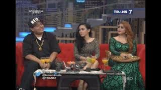 Cerita Serem Dari Penyanyi Dangdut Seksi Mela Barbie dan Cempaka