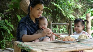 Together With Baby Abandoned on the riverbank Harvested Squash Goes to the market sell - Cooking