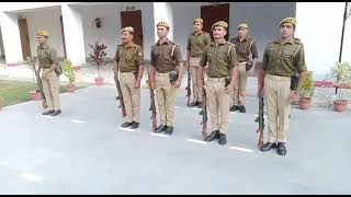 यूपी पुलिस सलामी शस्त्र । IPS ko di jane wali salami ।।Up police । Up police traning ki jankari। Upp