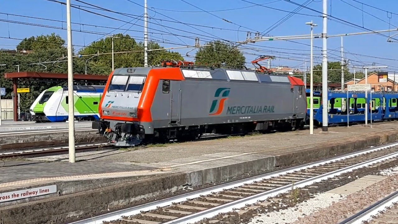 Piacenza – Treni di tutti i tipi, con alcuni deviati (parte 1)