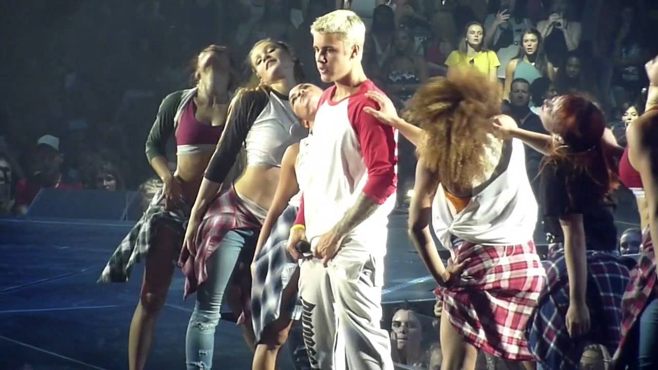 BABY -JUSTIN BIEBER: PURPOSE WORLD TOUR  7.15.16 ACNJ