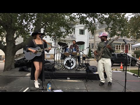 Mel and The Unruly live at Equality Park Newport RI Broad Street Fair festival [10/14/2023]
