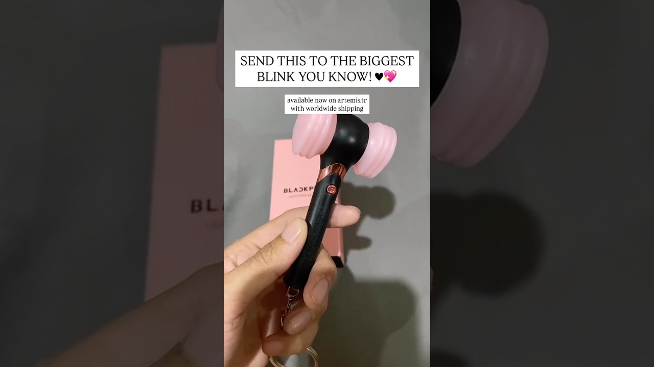 BLACKPINK Lightstick Keyring🖤💖Link in bio