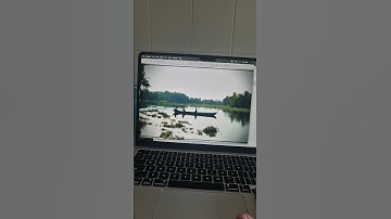 How to Use MacBook Arrow Keys to View Next & Previous Photos.        #applesupport