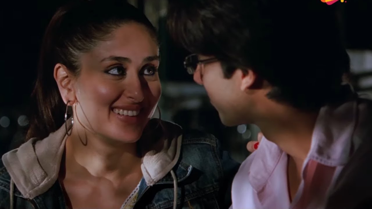 Geet Runs Away with Shahid  Jab we Met  Kareena Kapoor  Movie Scene