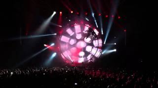 Motley Crue - 360 Rollercoaster Drum Solo - Paris June 18 2012