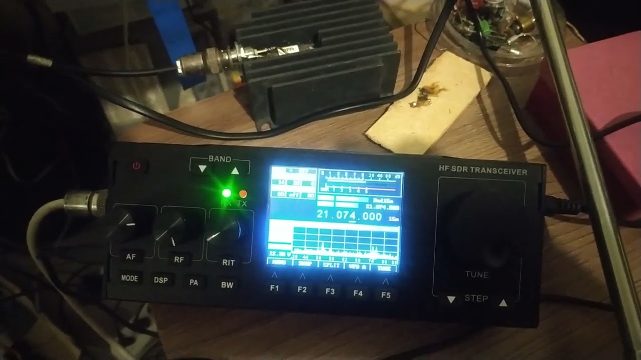 15 m GP VS LOOP room antenna
