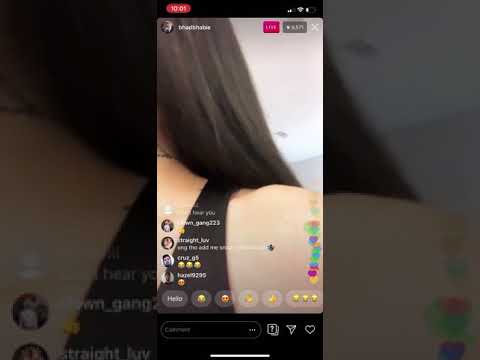 Bhadbhabie goes live on ig and twerks (very hot)