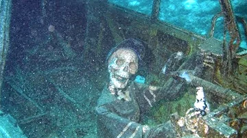 Come hanno recuperato i corpi del Titanic?
