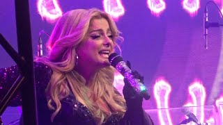 Bebe Rexha - Heart Wants What It Wants, Paradiso Amsterdam 01-08-2023 Resimi