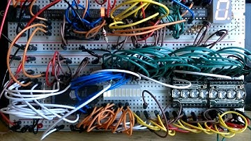 Vidage donnees 2716 (7 bits) sur bargraphe led vertes DL2416T