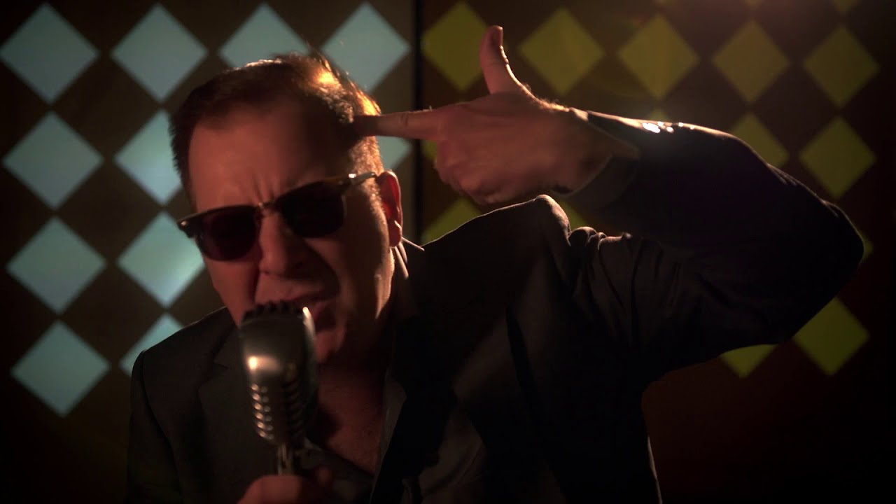 Livin' la vida loca - Coversong as a Cumbia by Dwill Crooning - Original by Ricky Martin