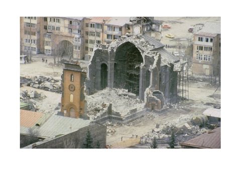 Video: Aardbeving in Spitak in 1988