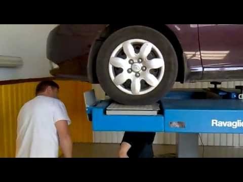 Hyundai Elantra HD проверка подвески на стенде, ч.2