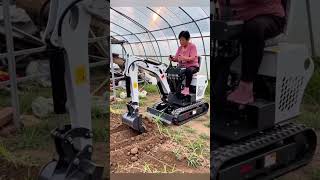 Mini excavators are simple to operate and easy to learn. #digger #excavator