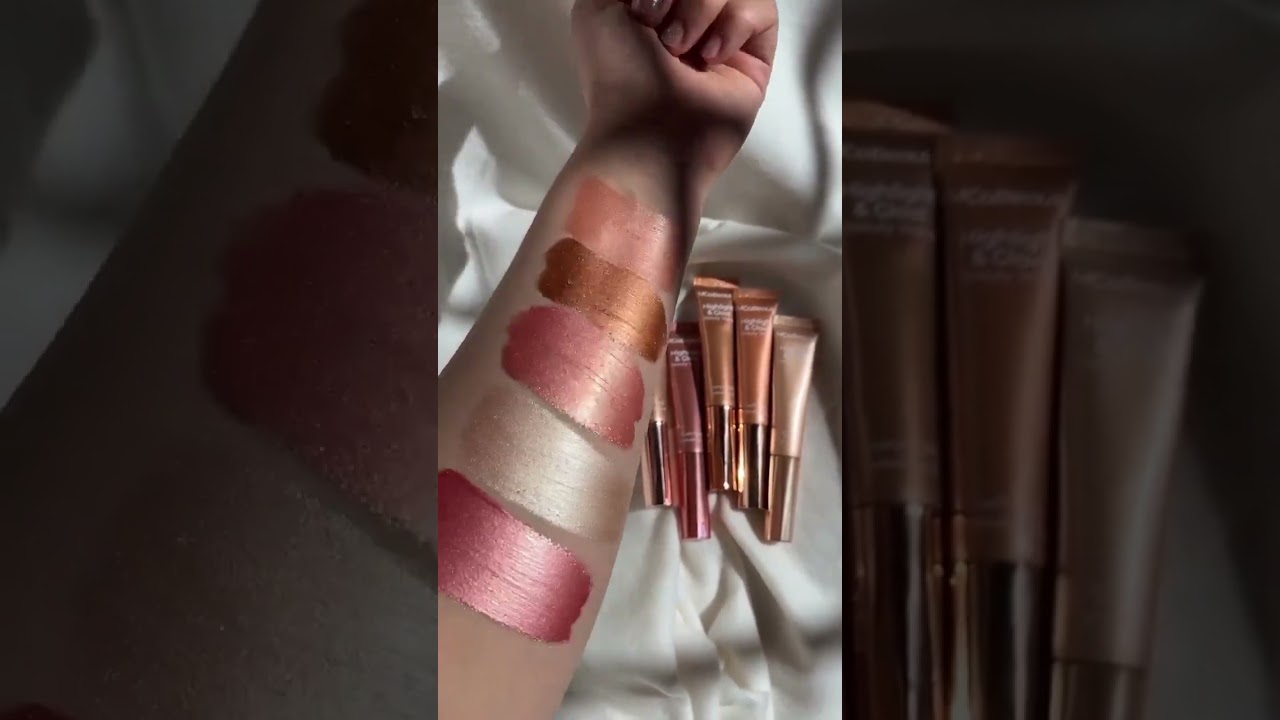These Highlight & Glow Beauty Wand swatches are so glowy! 😍✨