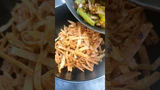 Use Leftover Chapati to make delicious?Chapati Chinese Bhel trending youtubeshorts shorts recipe