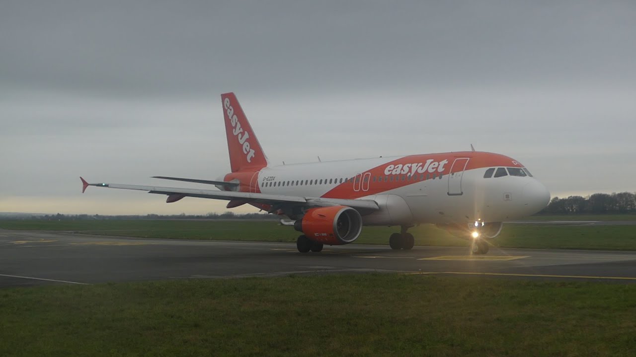 EASYJET 🇬🇧 London Gatwick LGW Rennes Saint  jacques RNS 🇫🇷 Airbus A320 sharklets [FLIGHT REPORT]