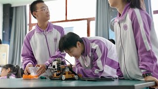 AI-Powered Education: What do modern high school classes look like in China?