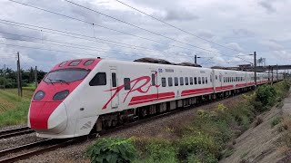 136次普悠瑪自強號通過高雄市路竹區保民路99巷旁(TED2009+TED2010)