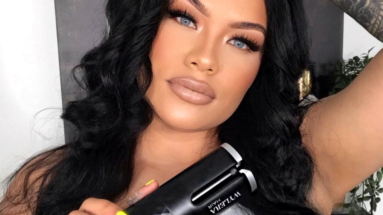 Curling Thick Long Hair using Wylera Dreamwave Hair Curler tana