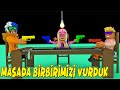 😱 MASADA OTURUP BİRBİRİMİZİ VURDUK !🔪YAŞAYABİLEN KAZANIR !😱 | ROBLOX Breaking Point 🔫