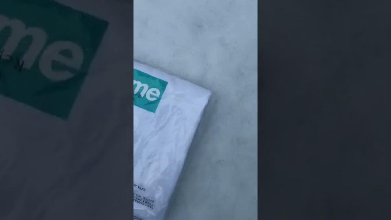 Supreme Tiffany & Co box logo and sticker SS21🤯