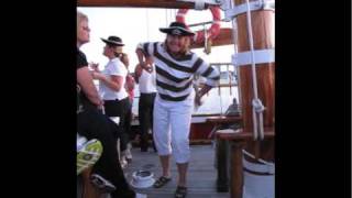 Dancing Pirate!