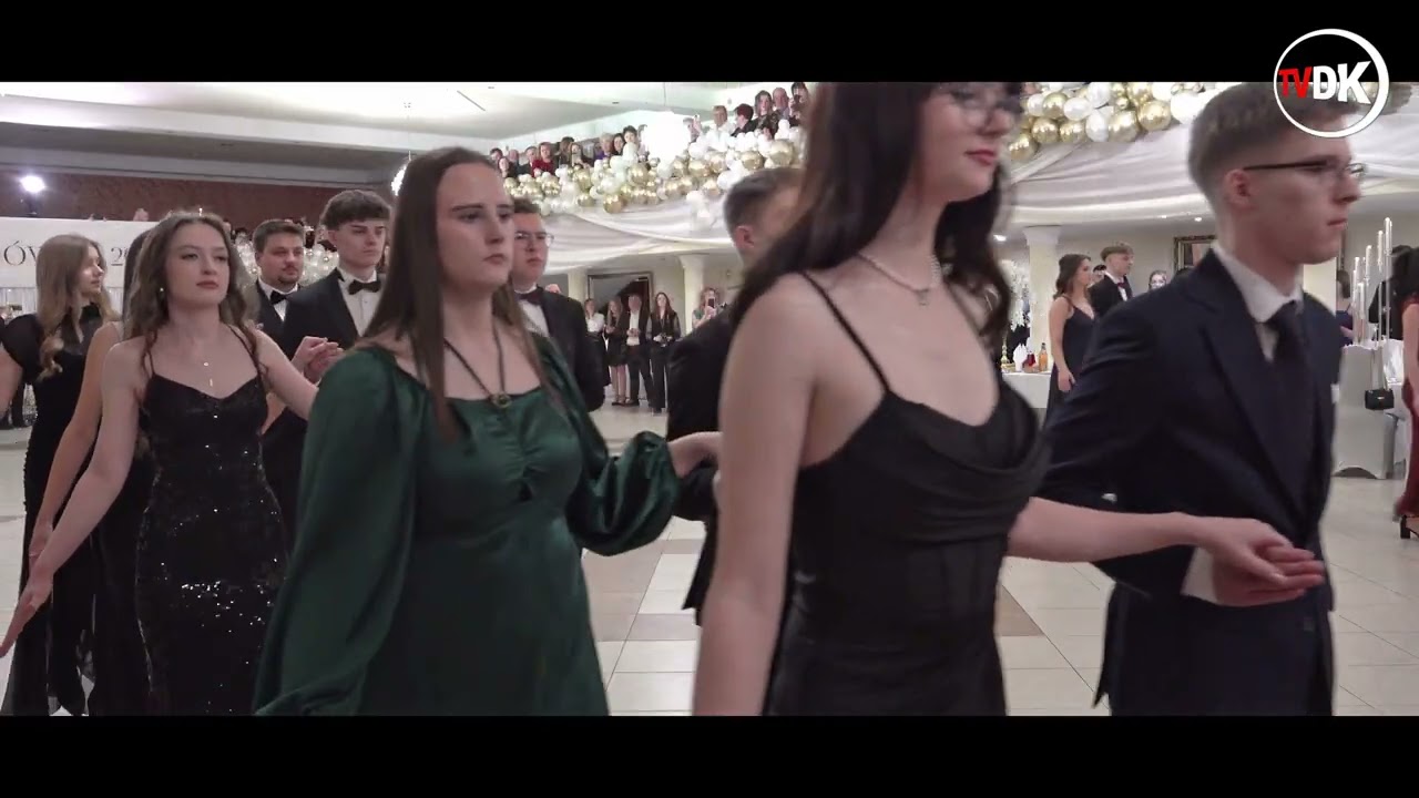 Polonez (all) - Studniówka I L.O.  im. M. Kopernika w Parczewie 2026 r.