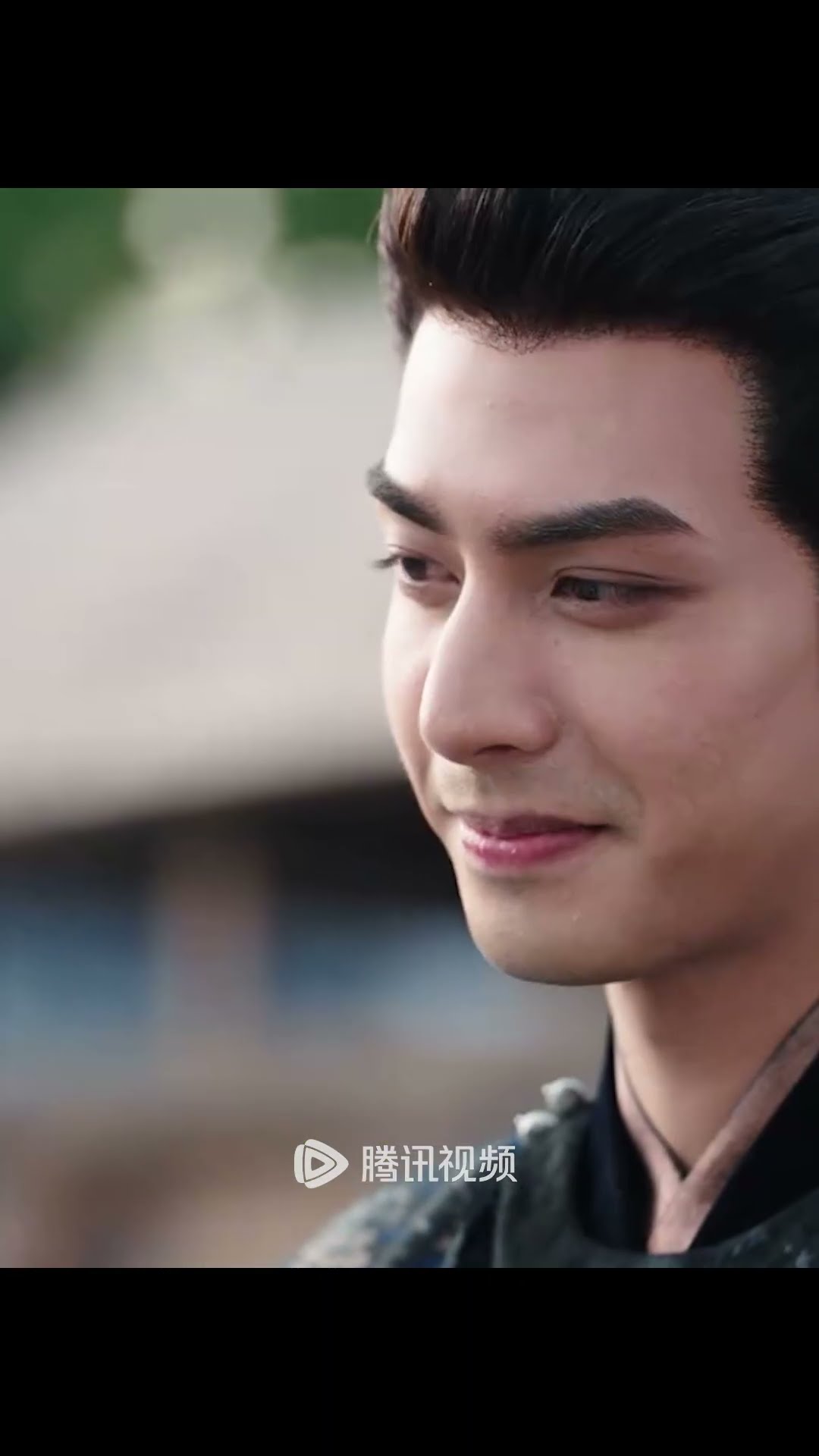 He's completely obsessed with pampering his wife? #相思令 #EverlastingLonging #Angelababy #SongWeilong