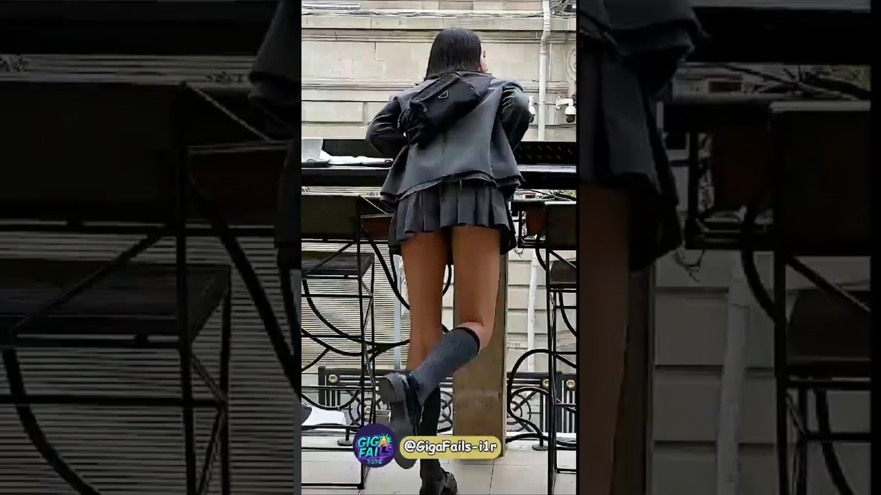 😂 Funny Wipeout! 🤣 