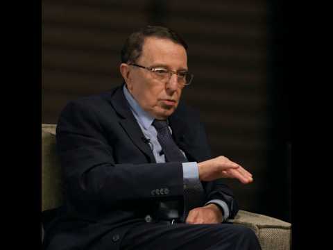 رياض نعسان آغا رأيت كوهين وزوجته أرسلت له رسائل من الموساد بأحذية نسائية