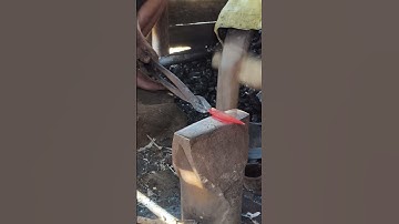 BLACKSMITH MAKING SHARP #shorts #craftsmanship #blacksmith #FIRESMITH06 #FORGE #ironwork #METALWORK