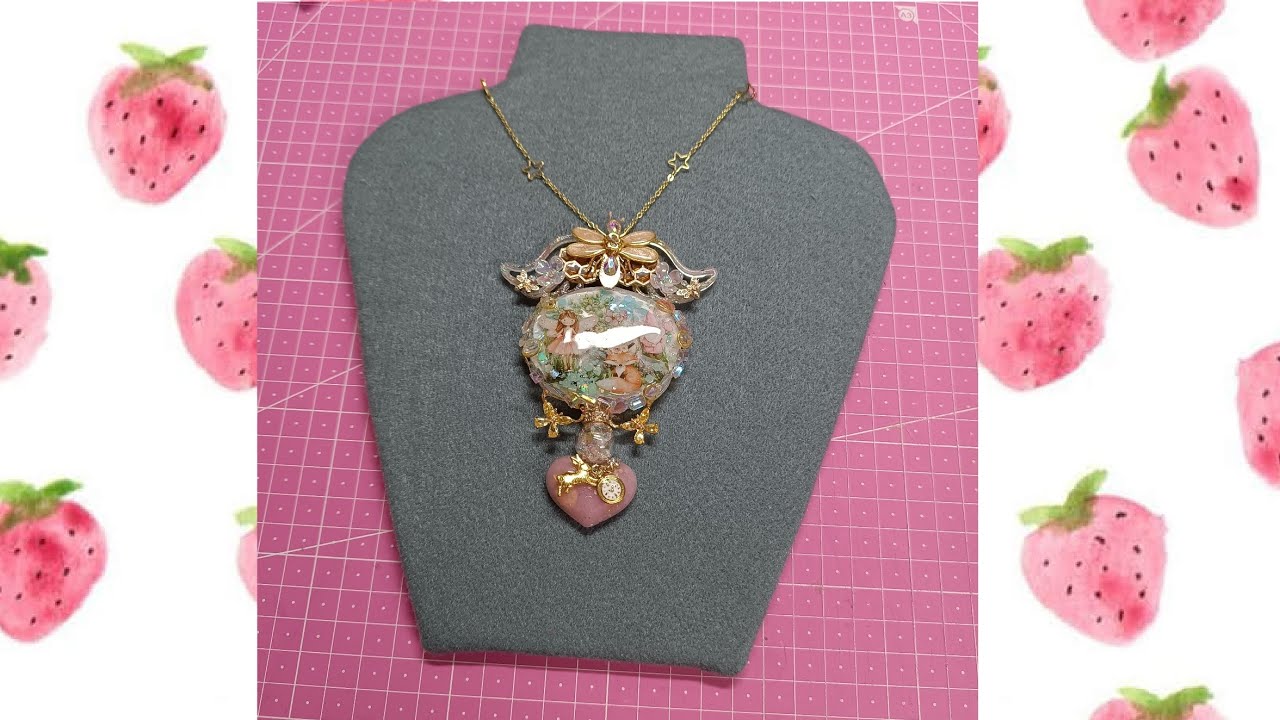 Tutorial #scrapbooking come realizzo un collo espositivo (da appendere )per bijoux ❤️