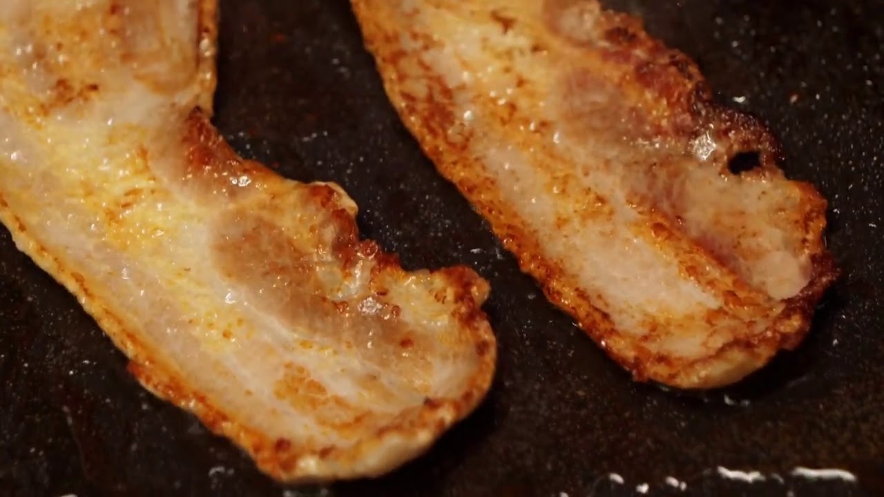 Бекон Кимбап (Ролл со свиной грудиной и рисом) - корейская уличная еда