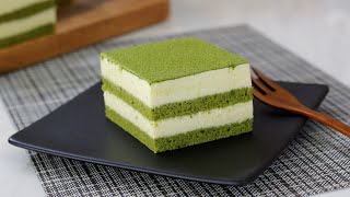 Green tea tiramisu cake. Matcha tiramisu