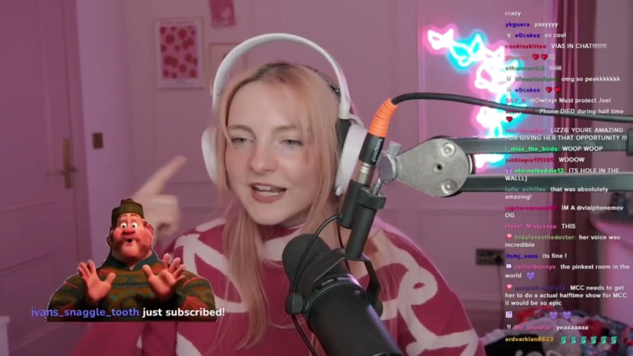 First ever Minecraft Championship Halftime Show | Via Vicary and LDShadowlady