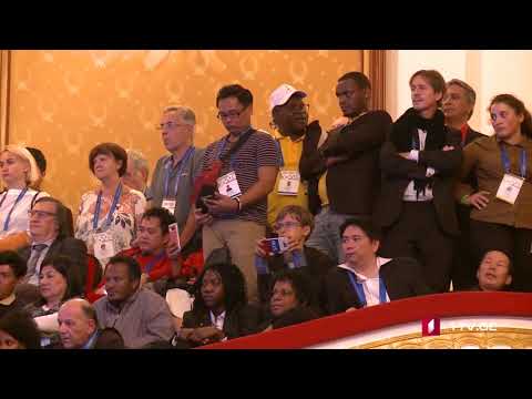 თორნიკე რიჟვაძემ რუსეთის დელეგაციას საქართველოს რუკა აჩუქა