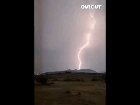 بروق سحابة رهيبه ع الجعرانة شرق مكه السعودية
