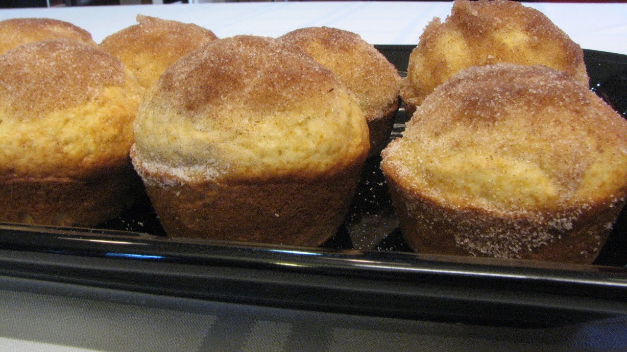 French Breakfast Muffins with Sophie -- Lynn's Recipes