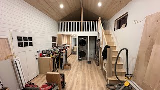 Tiny House Part 29 (The Flooring!)